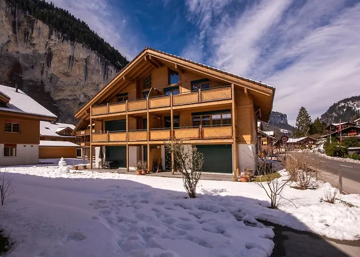 Comfortable, Great Views, Perfect Location, New